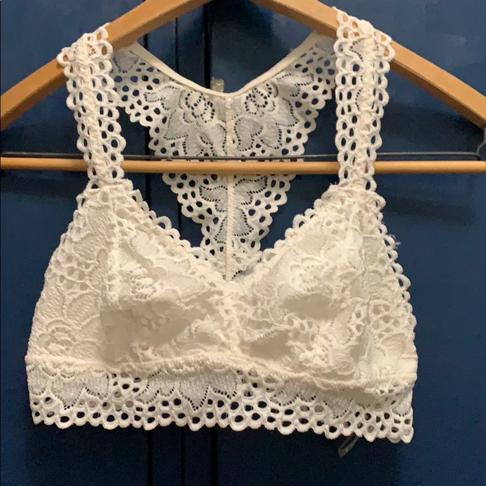Lacey bra